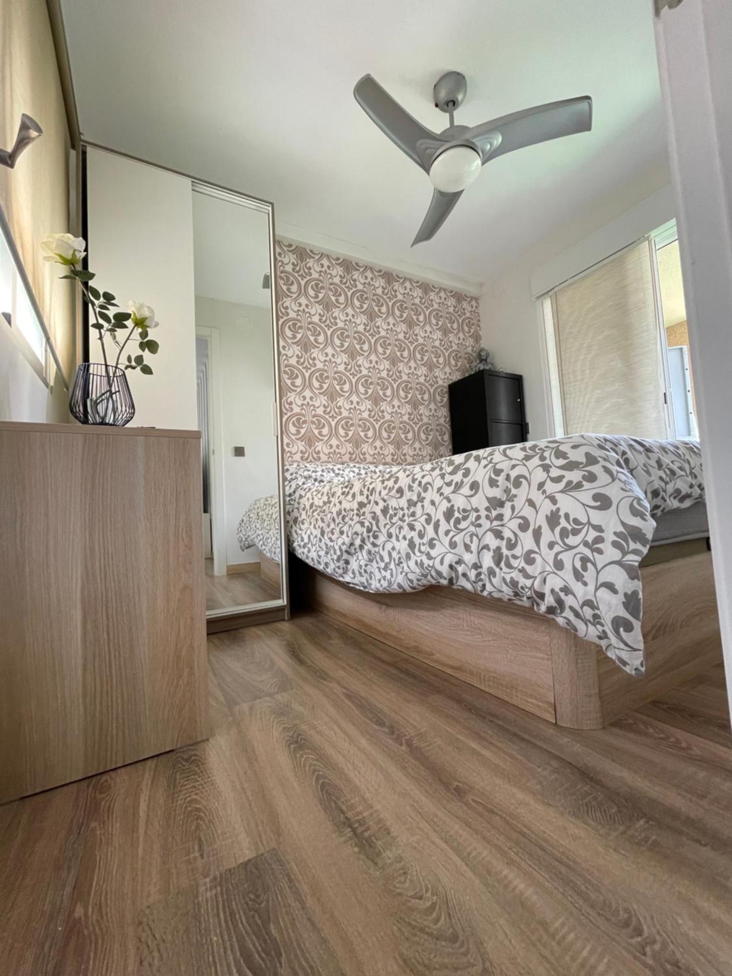Apartmán Fantastico Atico Vistas Al Mar ! Santa Pola Exteriér fotografie